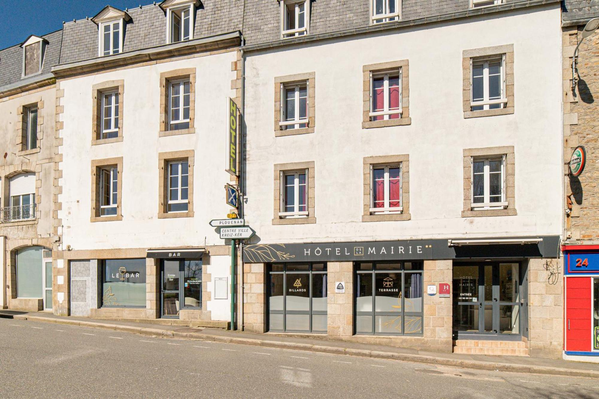 Hotel De La Mairie Saint-Pol-de-Leon Exterior photo